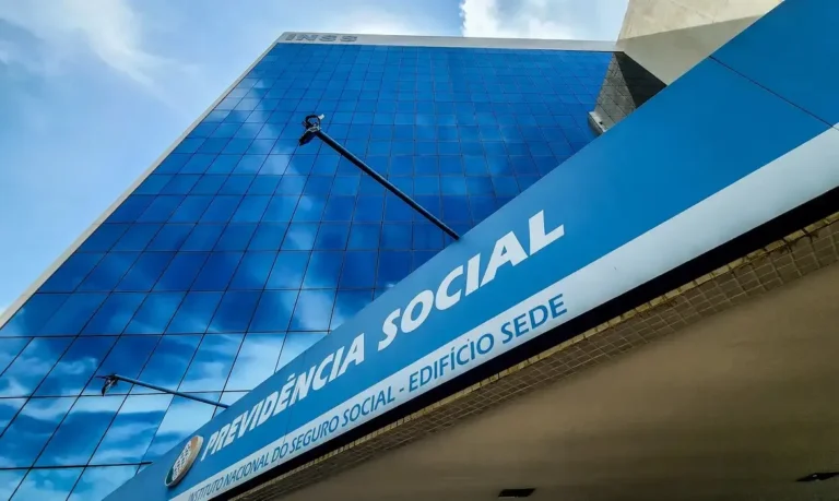 Fraude-do-INSS-CPMI-para-apurar-esquema-e-instalad0134745900202508170819-ScaleDownProportional